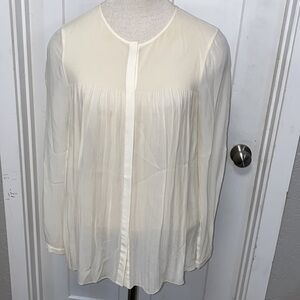 VINCE SILK CREAM BUTTON DOWN LONG SLEEVE BLOUSE